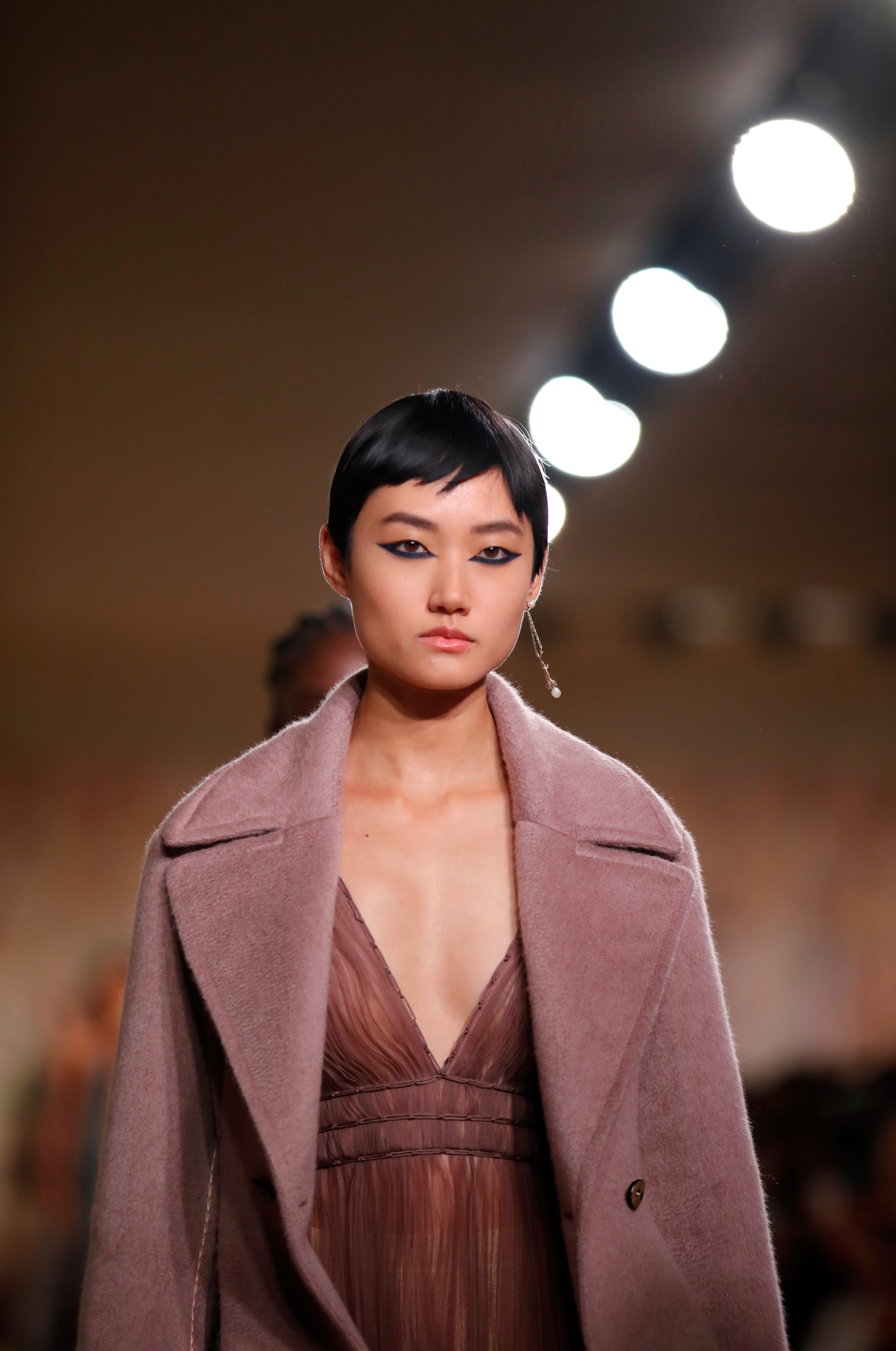 巴黎时装周迪奥时装秀,迪奥巴黎时装周王俊凯