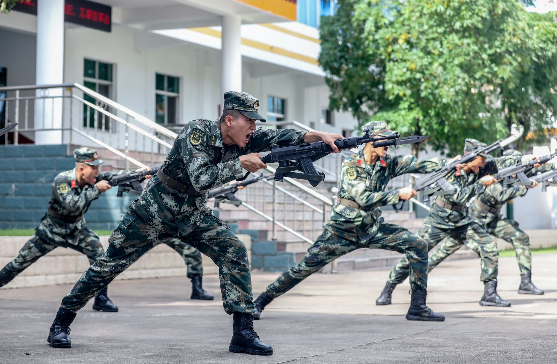 永做排头兵是什么意思,永做祖国的一名保卫者