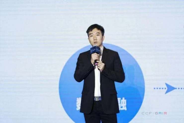 浜笢閲戣瀺绂讳换楂樼,浜笢閲戣瀺椋庢帶鏍稿績浜哄憳