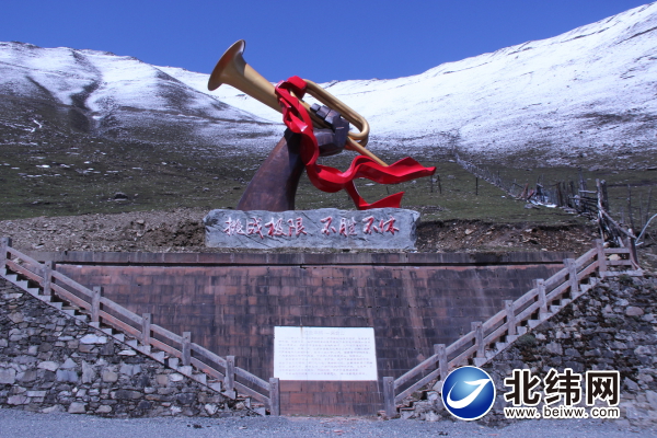 中央红军翻越夹金山,红军翻越夹金山故事