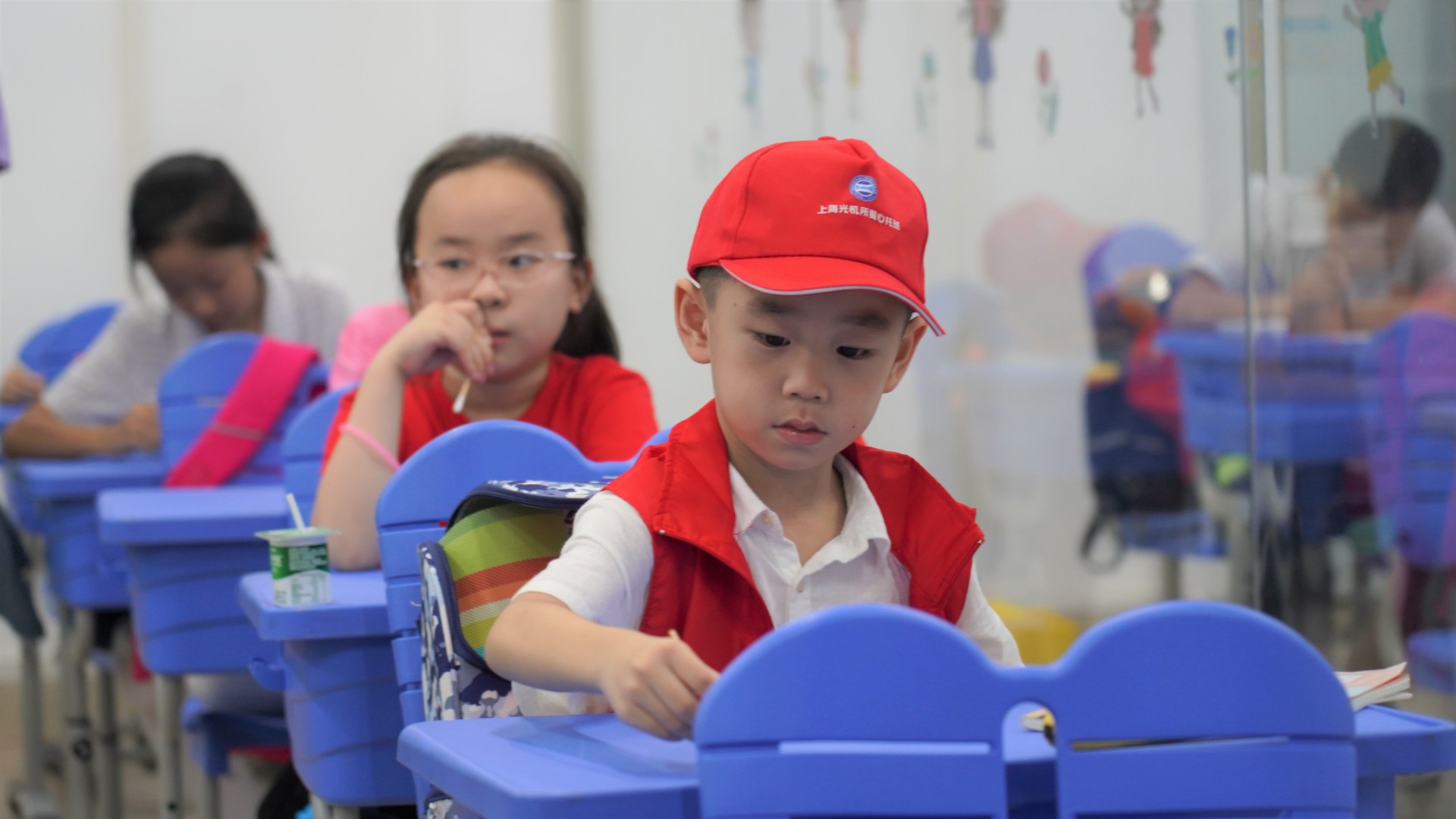 “接、吃、学”全包！上海光机所职工子女晚托班开班