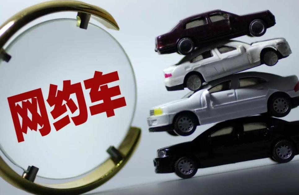 郑州恢复处罚电动车载人,央视报道郑州交警