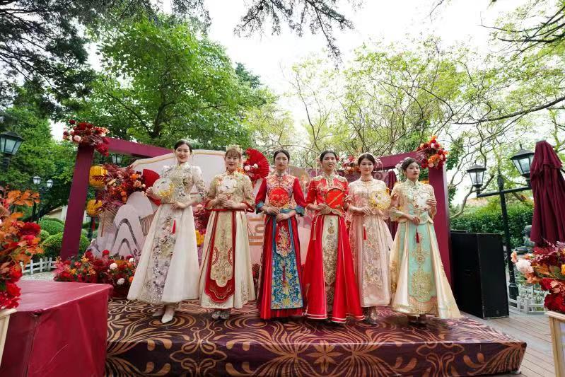 半岛政前方丨做大“幸福产业”，市南深挖“甜蜜金矿”