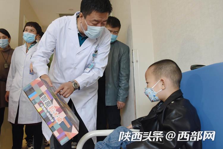 西北妇女儿童医院新院区,西北妇女儿童医院新生儿监护室