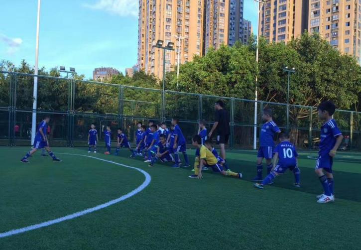 福州足球公益人曾子游:公益实现梦想