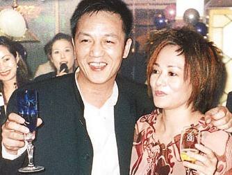 棚户区地痞到上海首富，再到阶下囚，混世魔王周正毅的戏剧人生