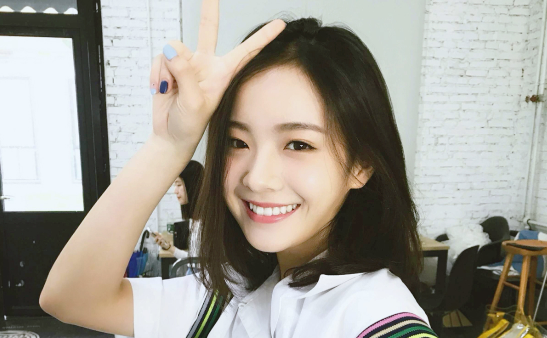 脸上有这些特点的女生真的很显老,脸大的女人有几个特征