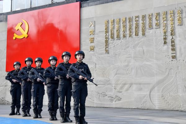 铁血柔情高清,铁血柔情勇担当