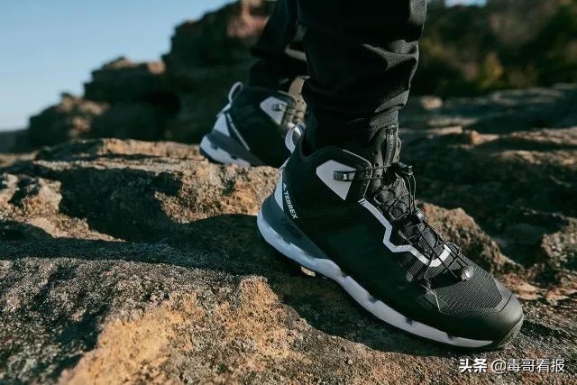 老爹鞋out了?2020新趋势「山系」鞋了解一下