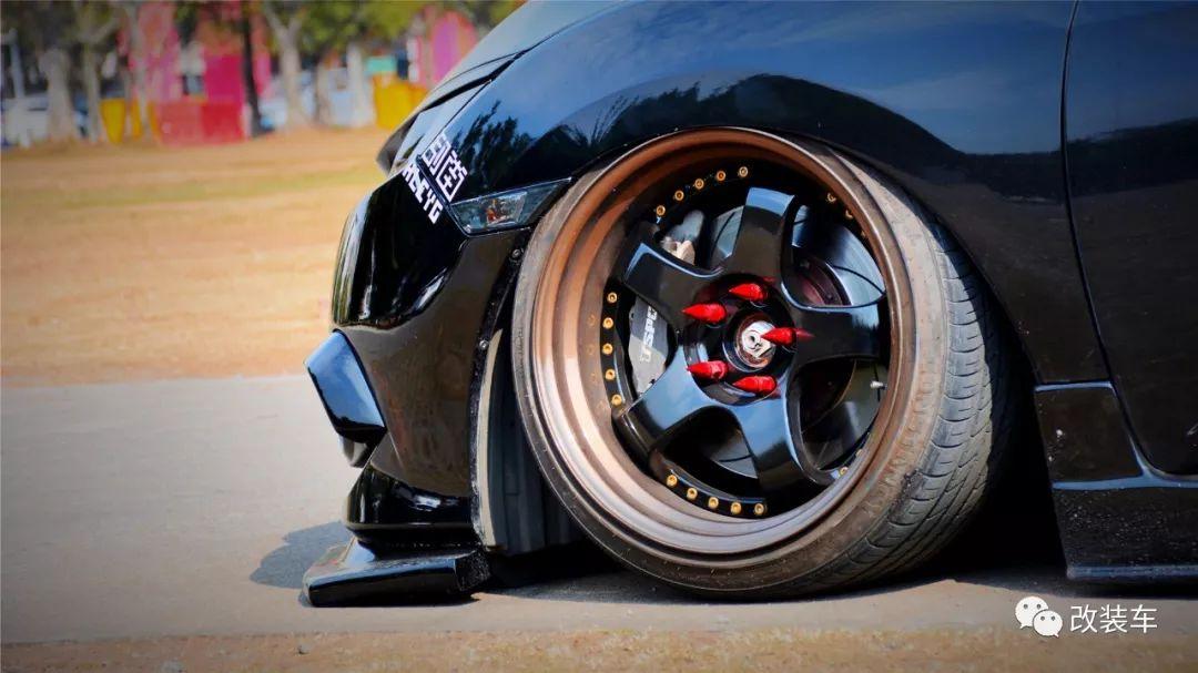 我不再是秒天秒地的10代思域,而是不务正业的手动玩家!