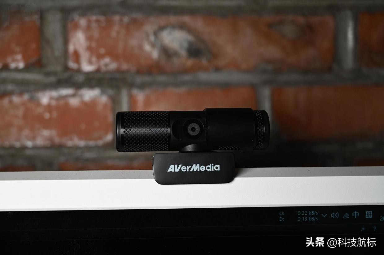 圆刚BO311直播套装一步到位，带你走上游戏直播网红之路