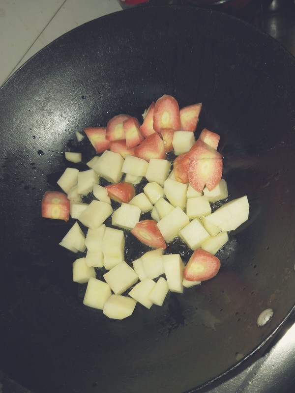 怎么炖鸡不腥不柴软烂好吃,怎样炖鸡不柴