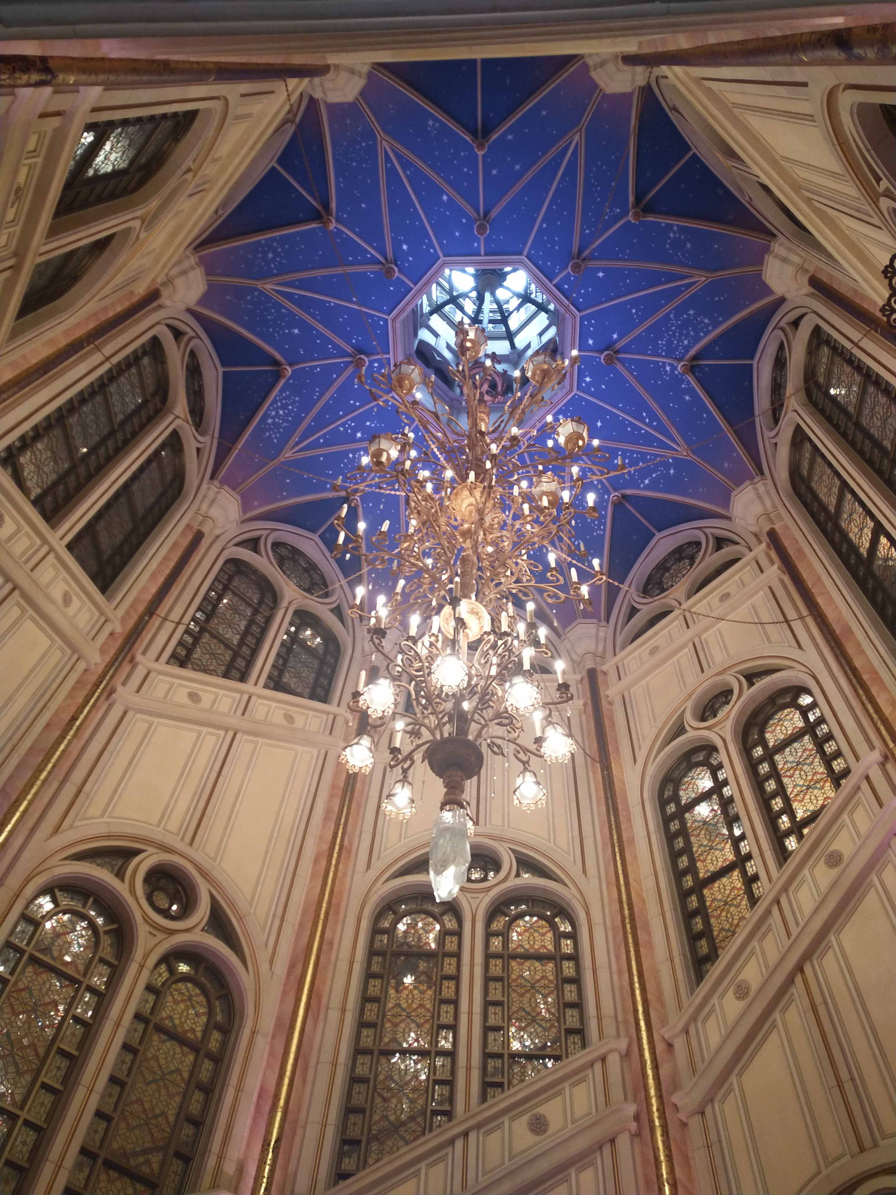 上海迪士尼6岁孩子攻略,上海迪士尼乐园攻略淡季