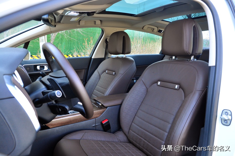 东风雪铁龙c6详细测评,试驾新一代雪铁龙c6