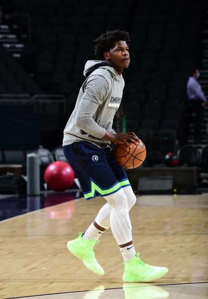 后卫球鞋大体重安德玛便宜,适合大体重后卫的球鞋200以内