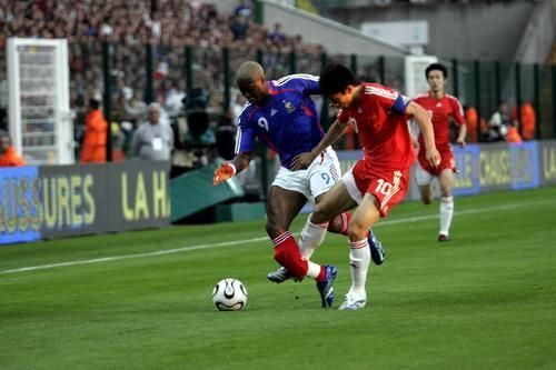 盘点十大生涯饱受伤病困扰的球员,戈麦斯断腿谁铲的