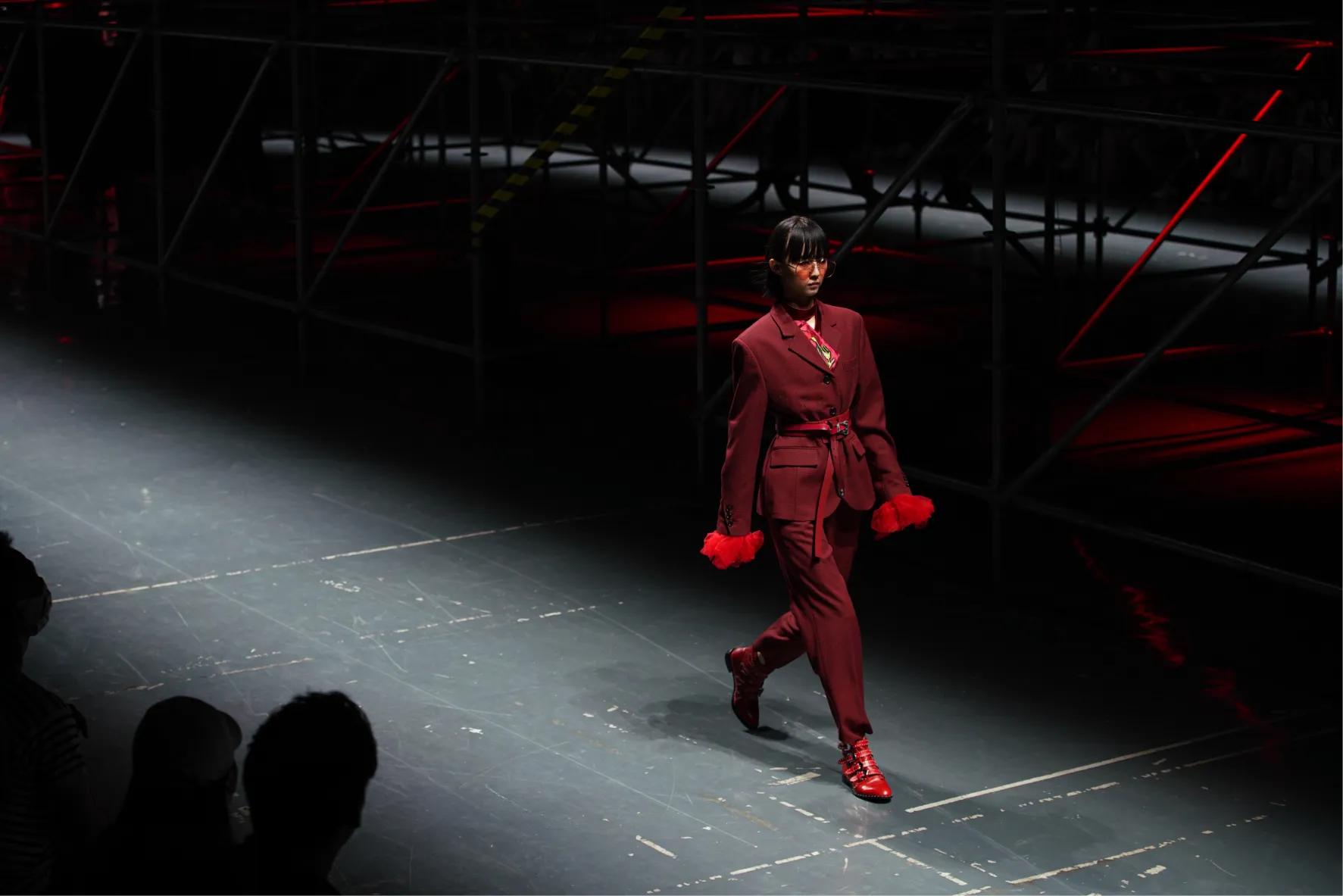 2020FWN-one至暗时刻“黎明底线”