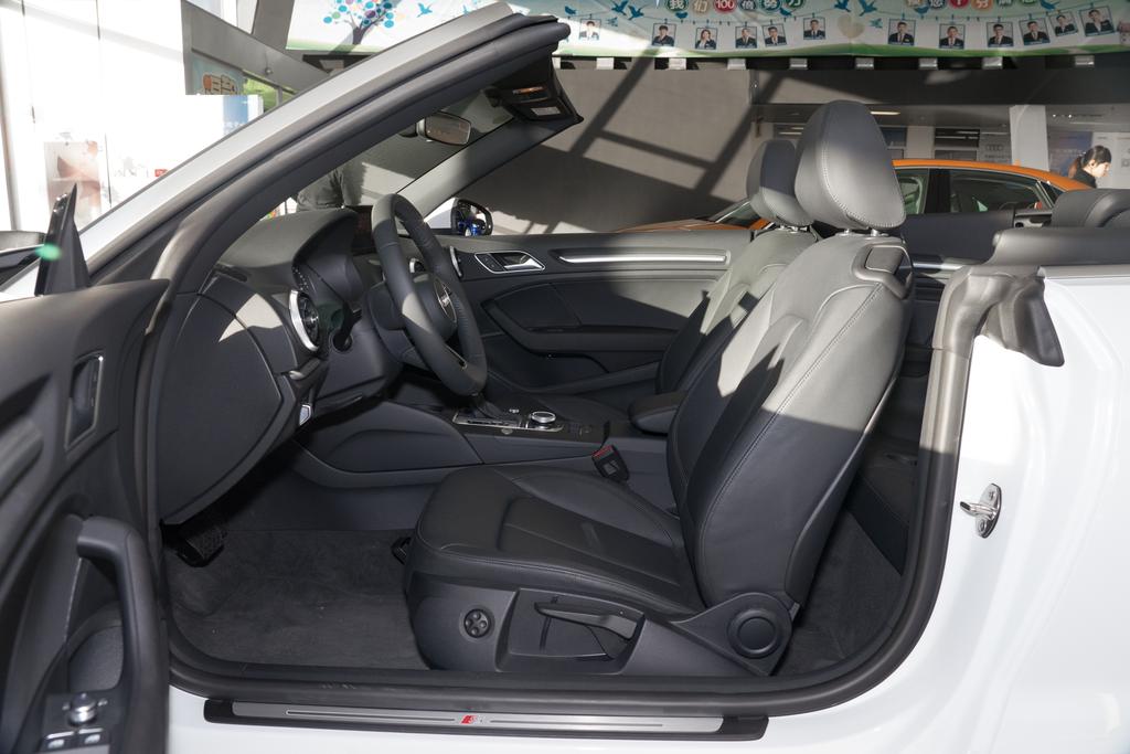 20万出头全新奥迪a3值得买吗,又要年轻又要性价比高的17奥迪a3