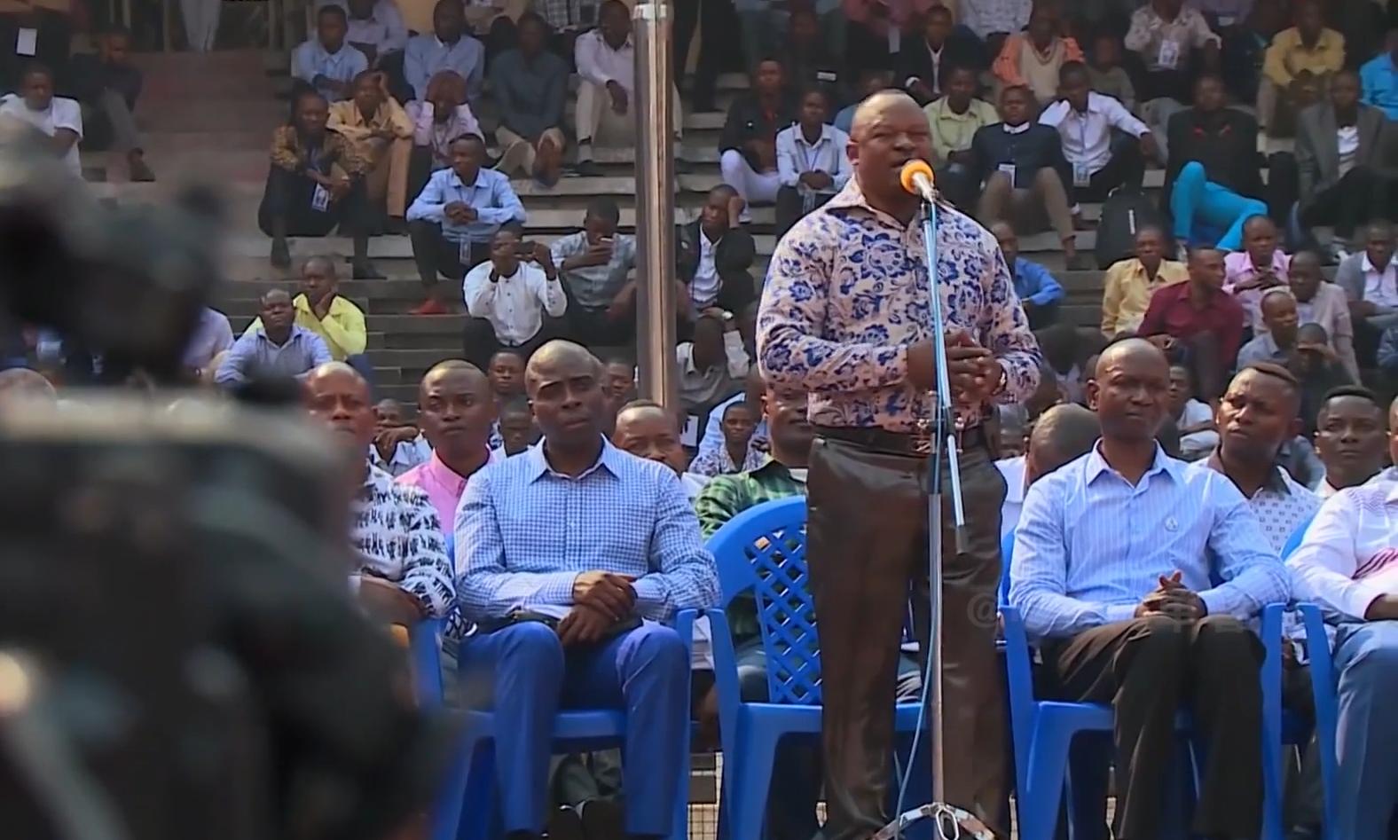 非洲“神医”，把柠檬汁兑汽油当药卖，100一瓶一年狂赚几千万