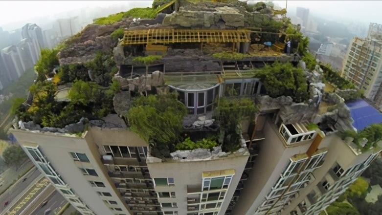 深圳闹市违建空中皇宫,深圳违建的海上皇宫新闻