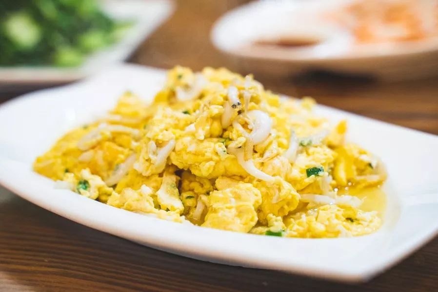 为了吃美食去外地,为了吃儿时的味道跑到一个地方