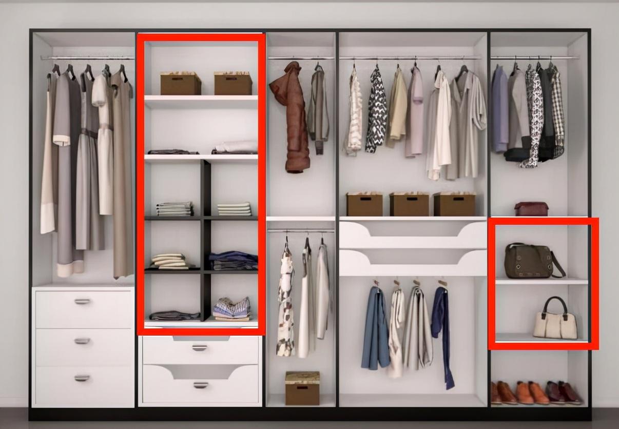 卧室整体定制衣柜与成品衣柜,定制衣柜和买成品衣柜哪个划算