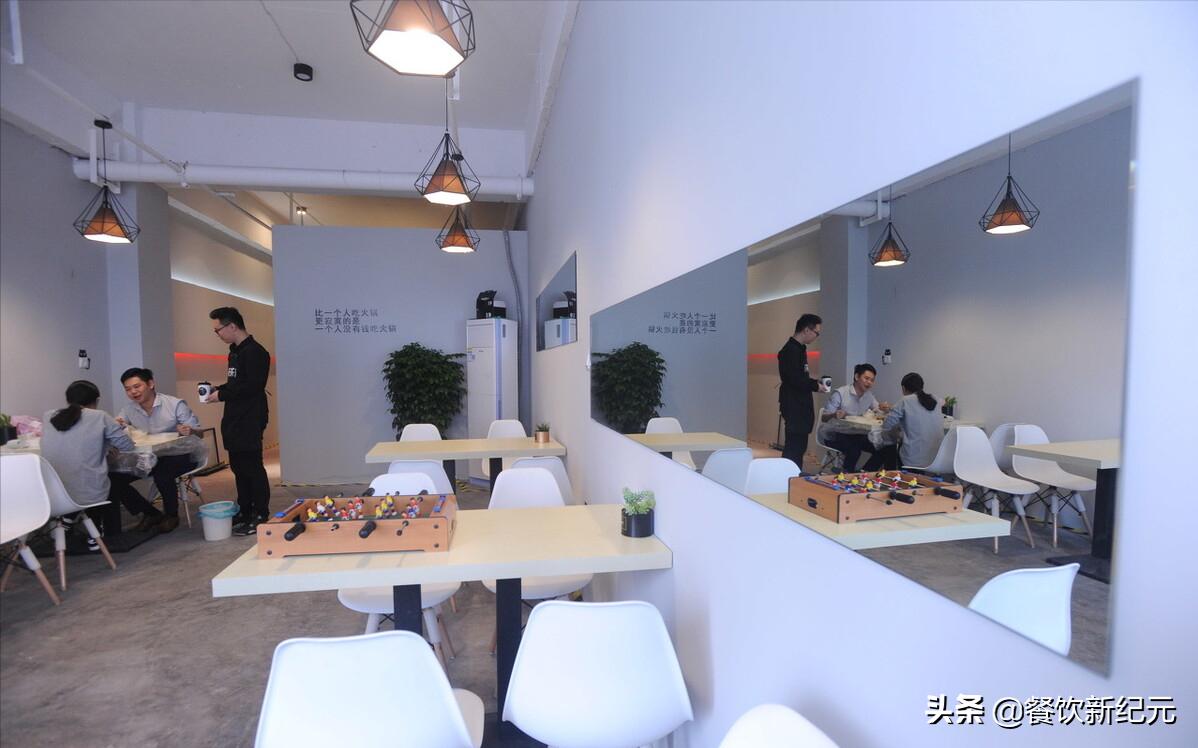 奶茶品牌店亏本经历,奶茶开店半年没生意是否还继续开