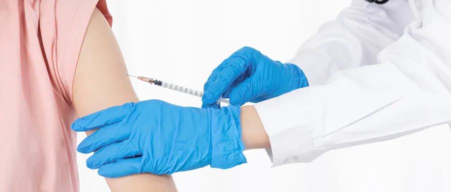 非经期出血这个情况严不严重,非经期小肚子隐隐作痛少量出血