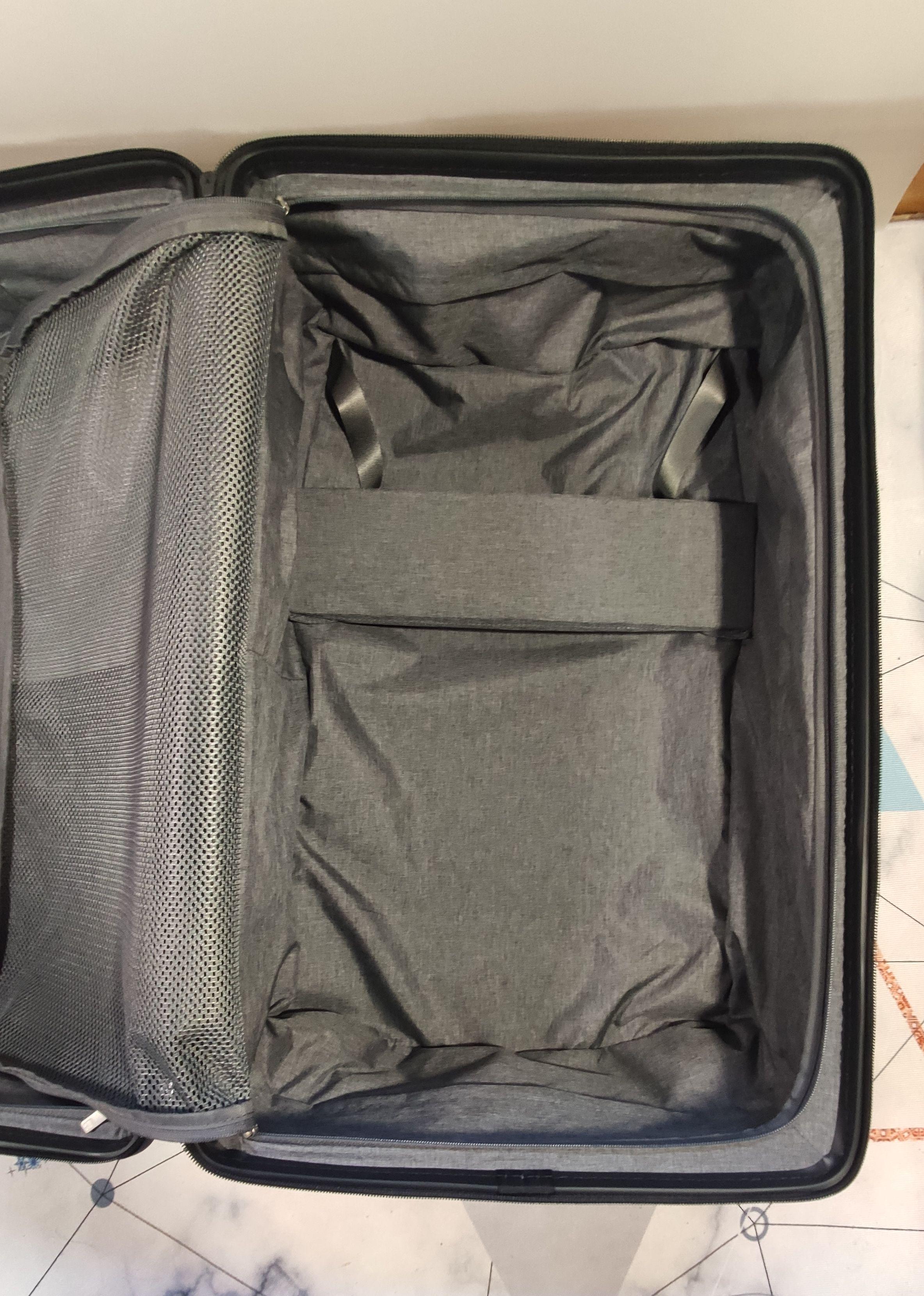 超能装的行李箱外国,level8地平线8号旅行箱评测