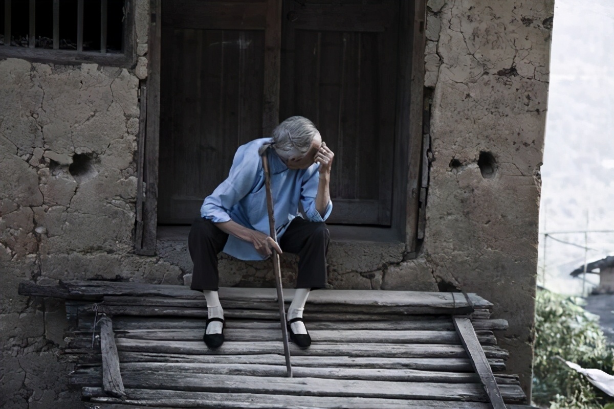 老太遭79岁男子性侵致死,六十岁老太被性侵案