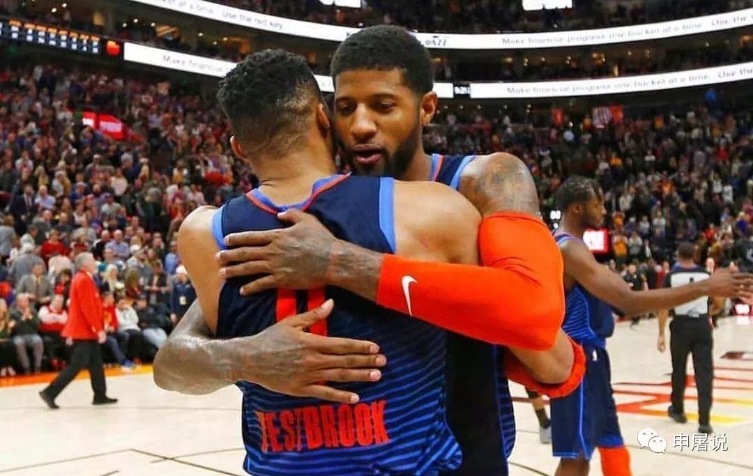 利拉德天价续约开拓者,cj祝贺利拉德成为队史得分王