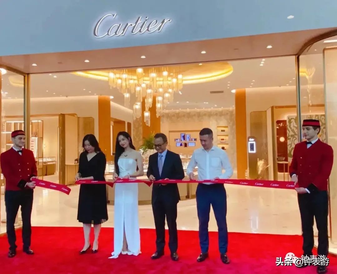 三亚免税城买什么表最合适,一万多在三亚免税店买什么样的表