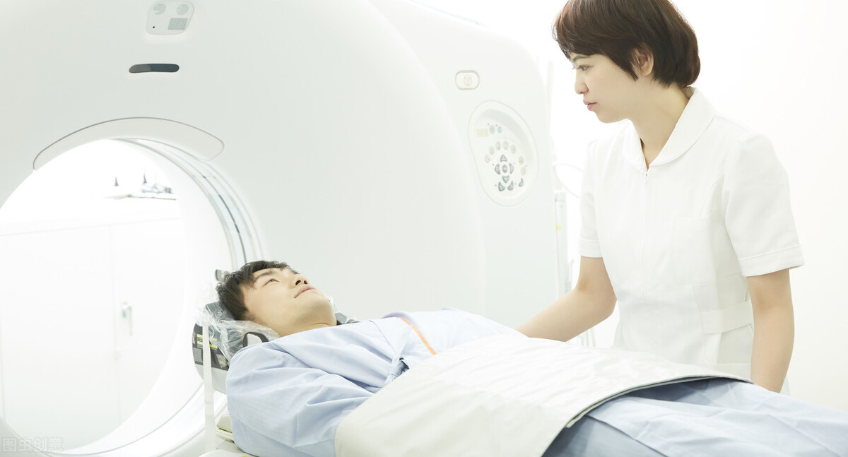 这种病菌1亿年前就有了，后来地球出现人类，它又学会了感染人肺