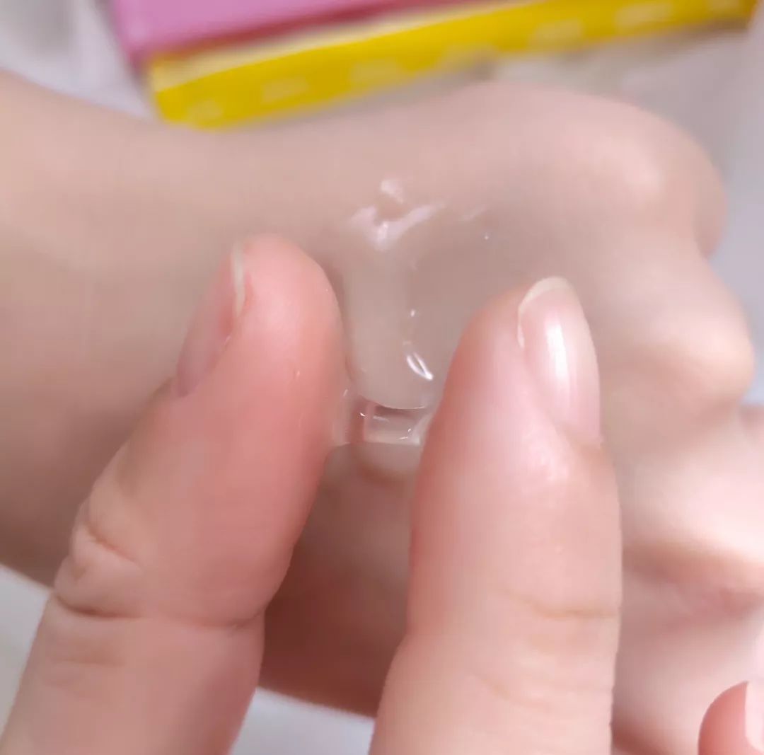 17岁怎么护肤变好看,水嫩嫩的护肤方法