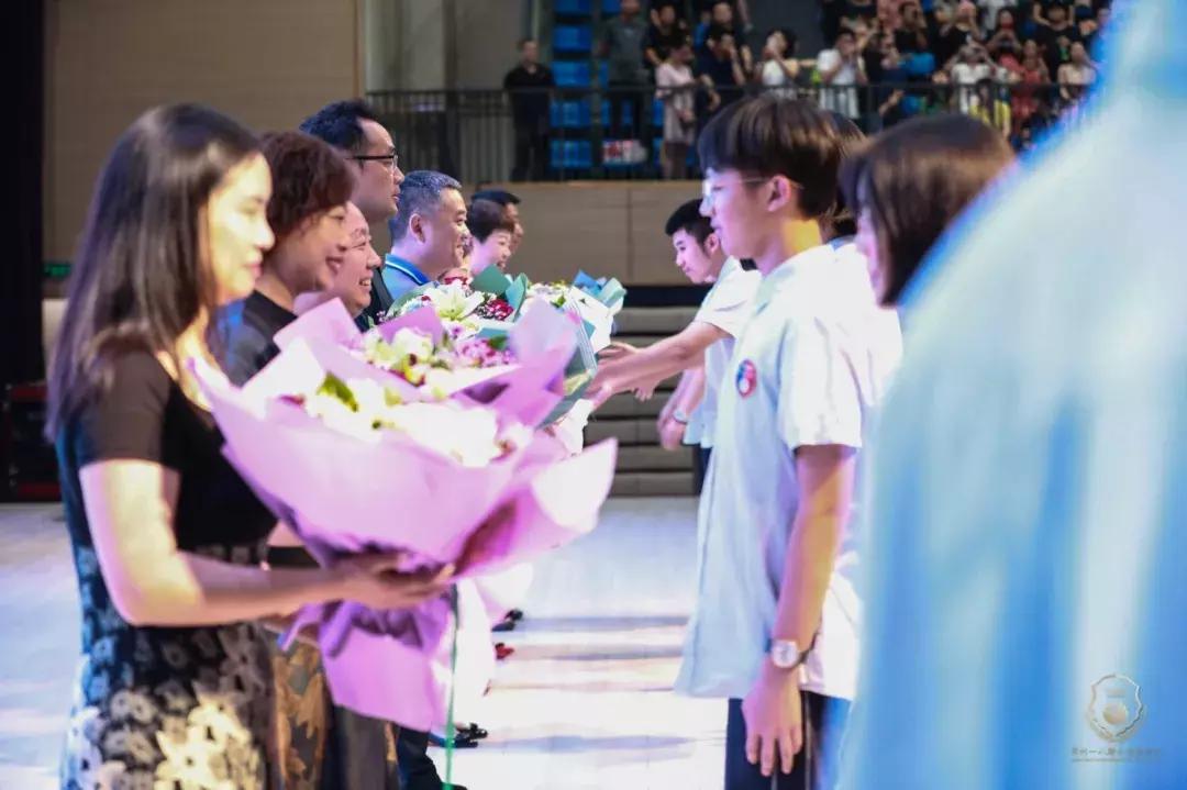 郑州一八联合国际学校2019届,郑州一八联合国际学校毕业典礼