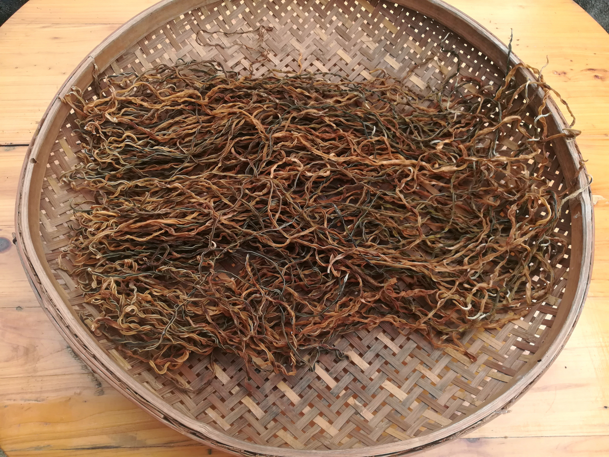 青菜晒干下饭菜,蔬菜焯水晾晒做成下饭菜