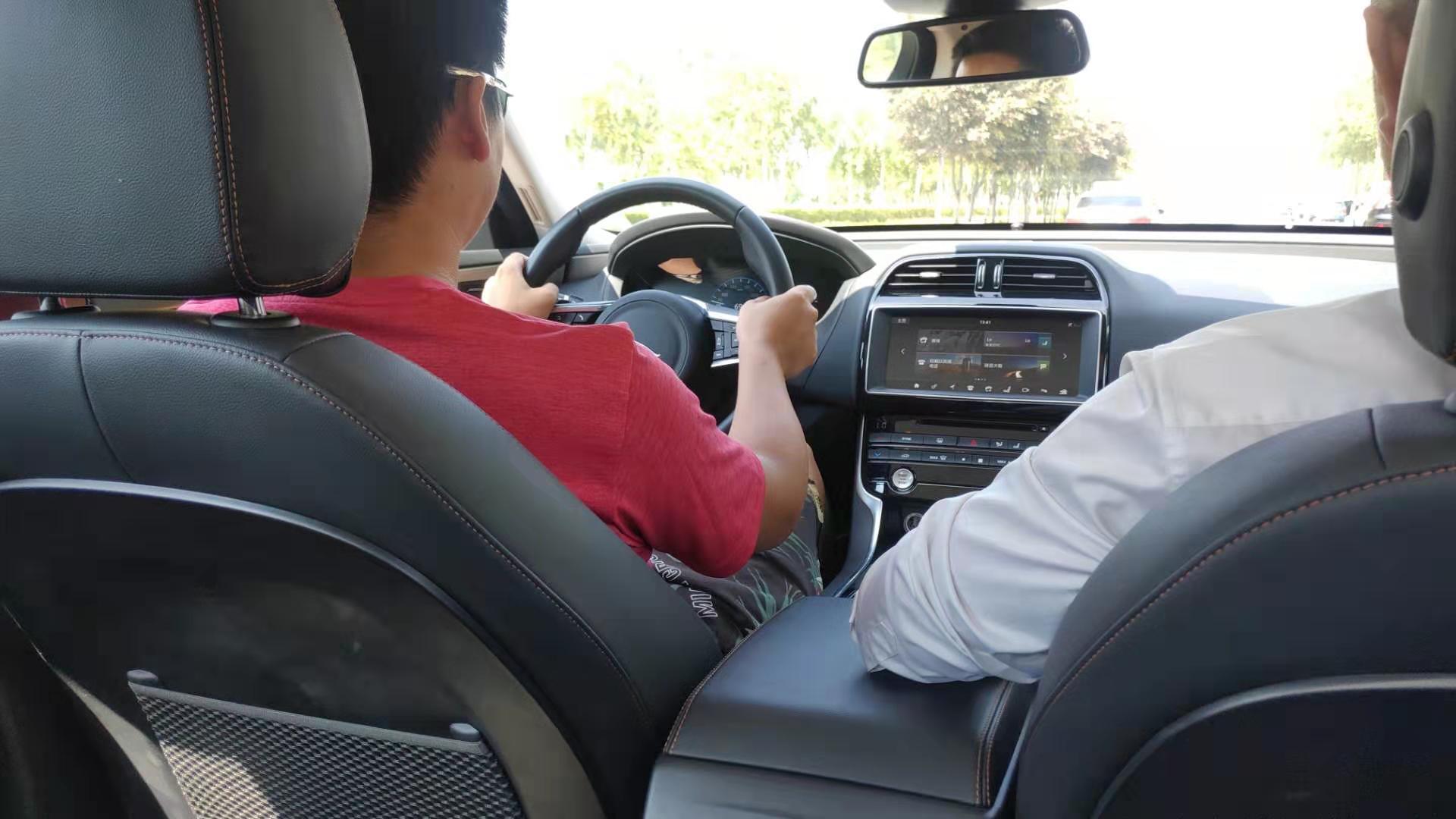 捷豹xel评测高转青年,奇瑞捷豹车xel怎么样质量好不好