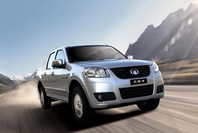 开挂一般的长城皮卡，凭啥将合资车按在地上摩擦？