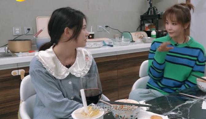 陈小纭于小彤海陆什么关系,陈小纭和海陆爆料于小彤