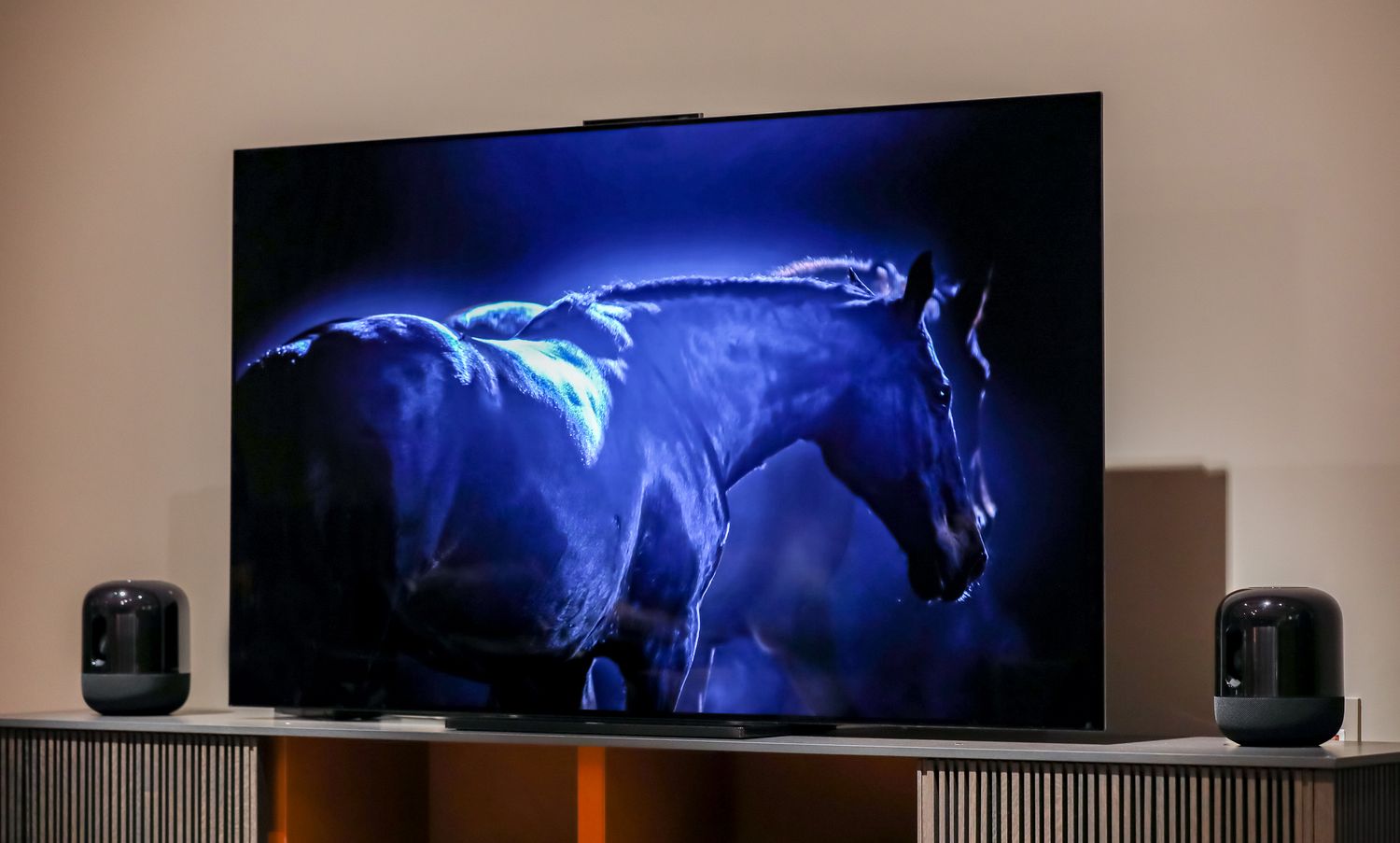 海思芯片和麒麟9000芯片哪个好,华为海思芯片和麒麟芯片谁好一点