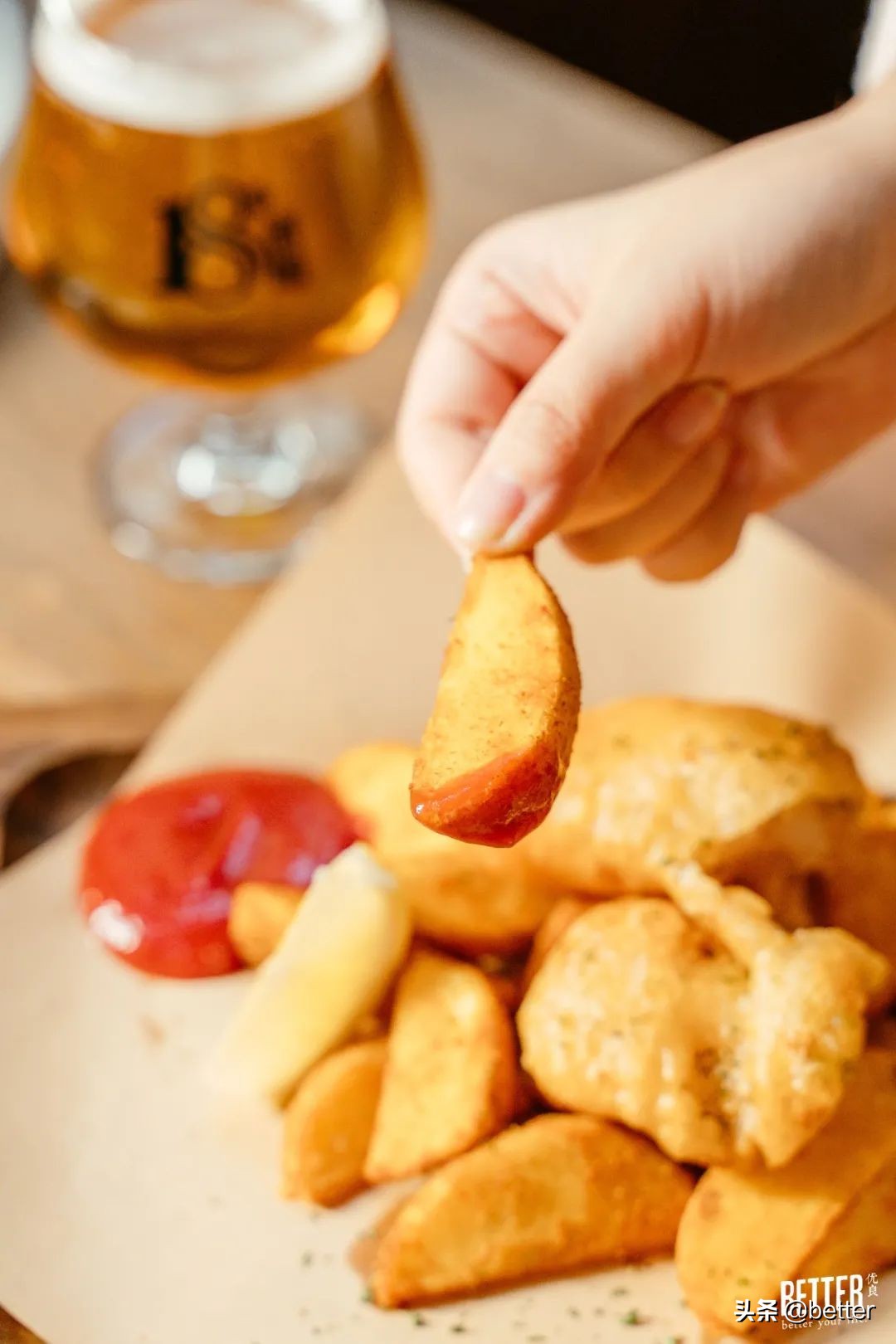 像英国诗人一样用brunch配啤酒，是我生活里的终极浪漫