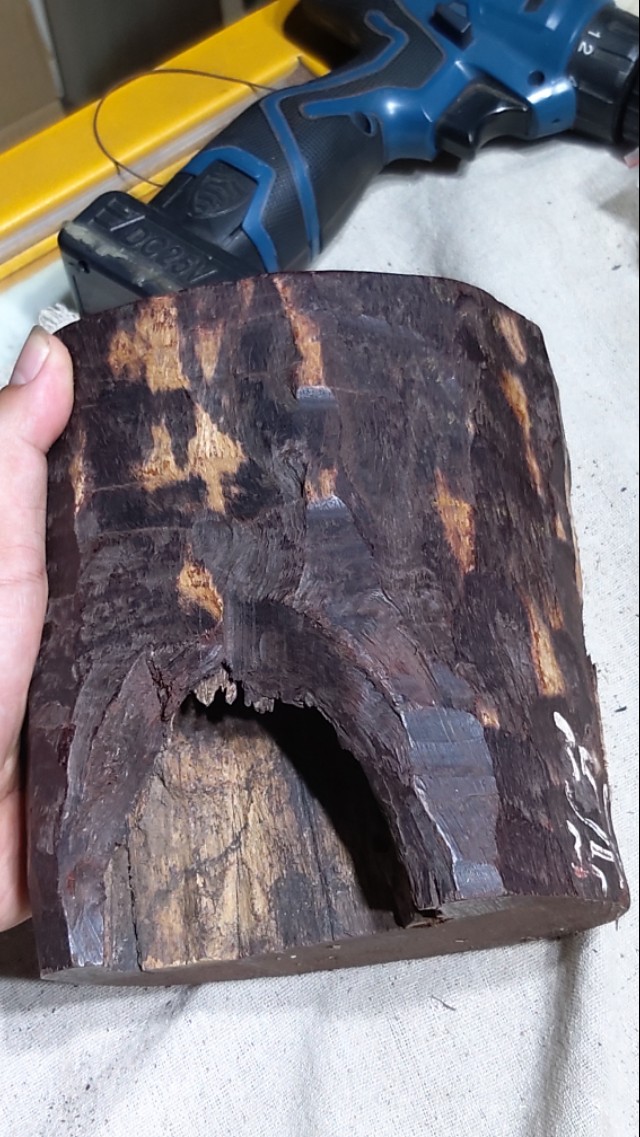 小叶紫檀手串开裂了怎么办,小叶紫檀手串开裂怎么修复