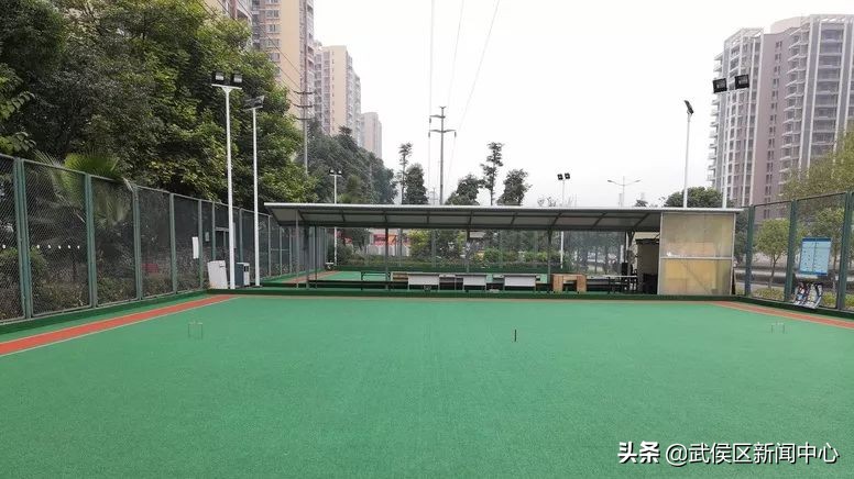 公共运动场地,成都室内大型运动场地