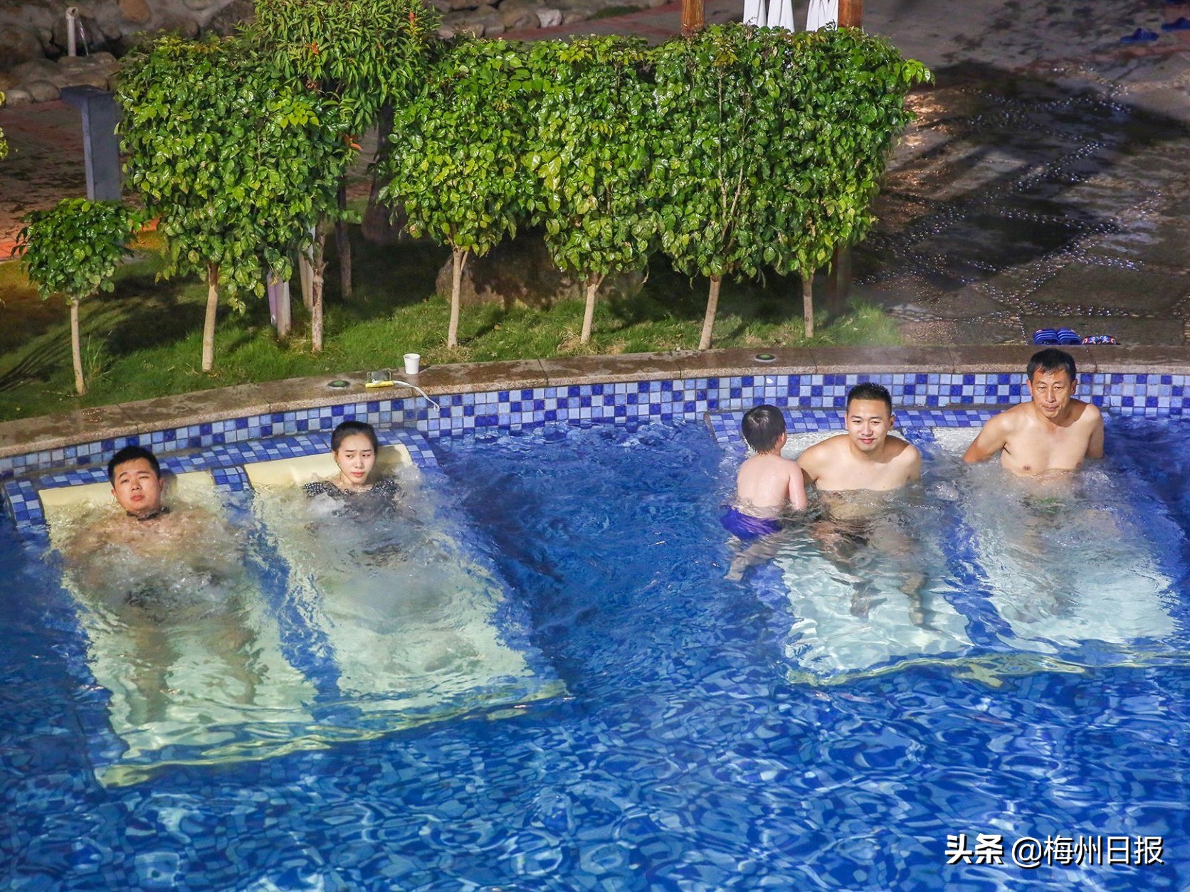 广东冷空气温泉游客,广东冬天泡温泉去哪里