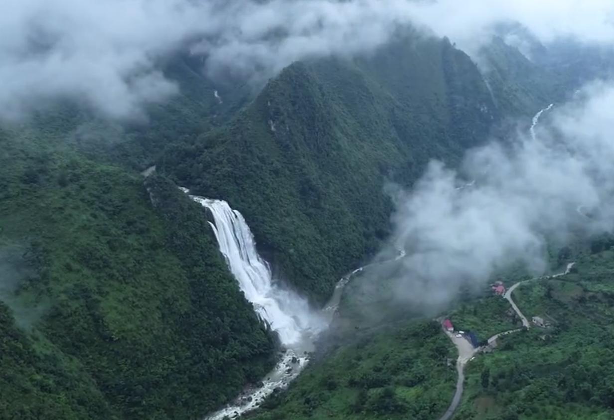 亚洲第一瀑布贵州黄果树瀑布,贵州大山发现三条未开发瀑布