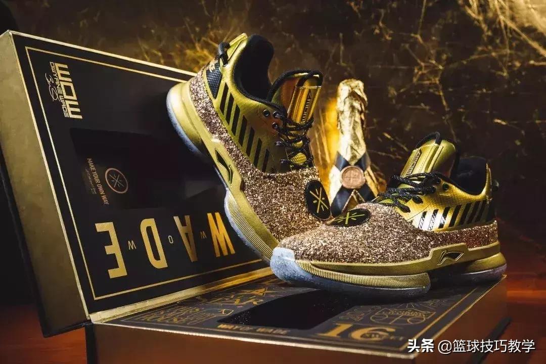 今年最推荐的年度最佳球鞋 (2018公认最好的十双球鞋)