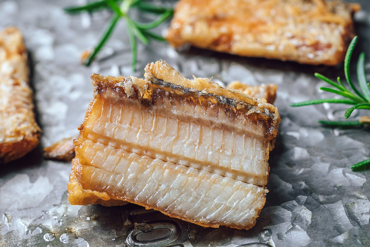 普通人家常吃的十种海鱼,盘点美味又便宜的5种海鱼