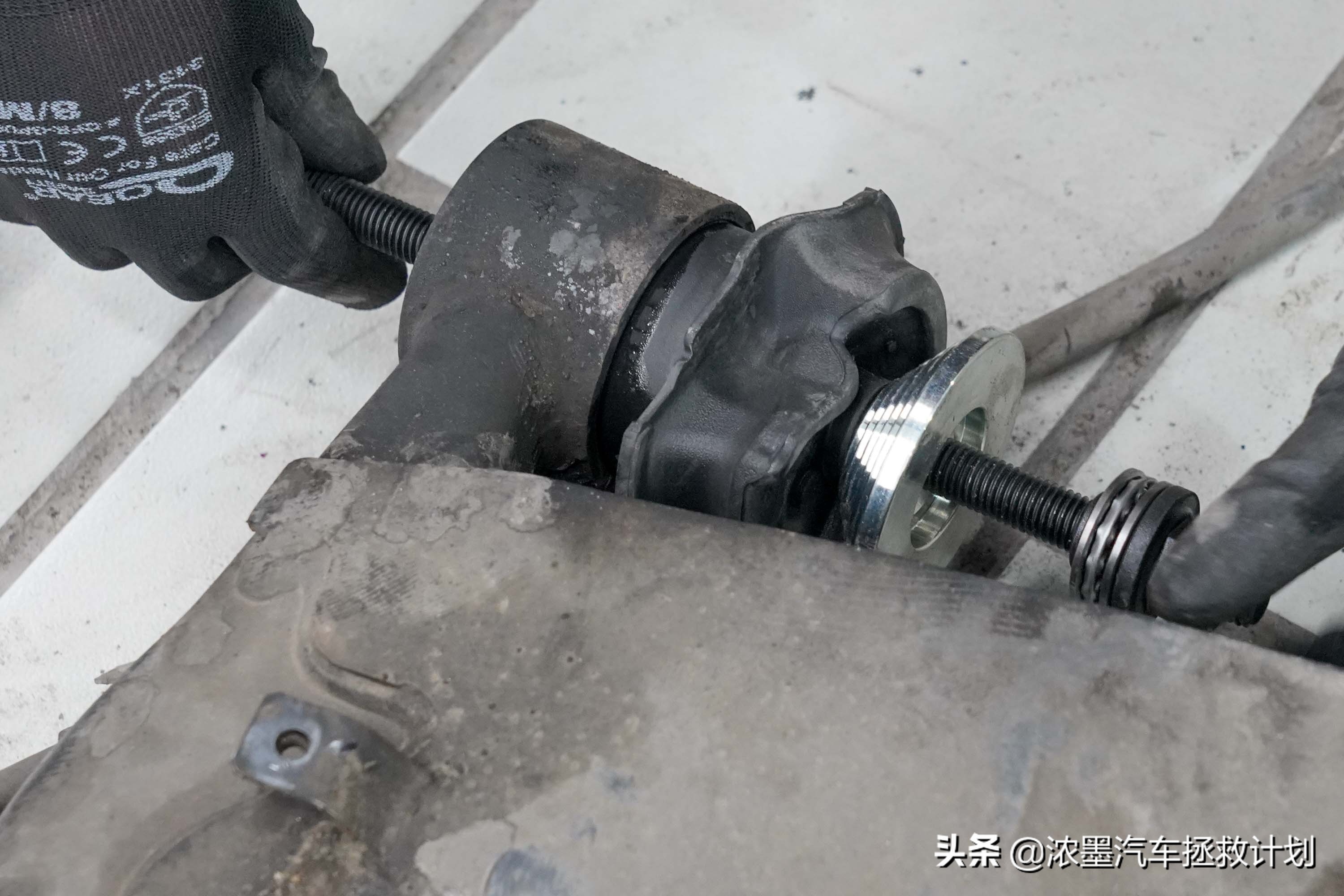 丰田普瑞维亚整备,丰田普瑞维亚第一代改款