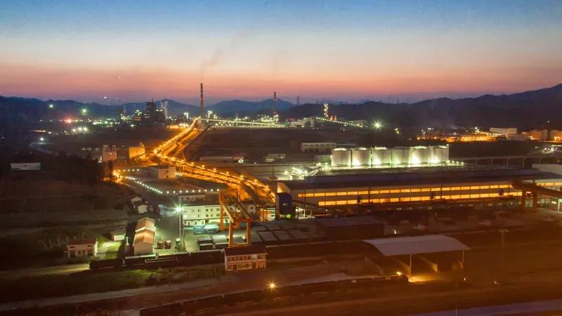 紫金矿业即将步入新台阶，有望跻身顶级矿业巨头行列