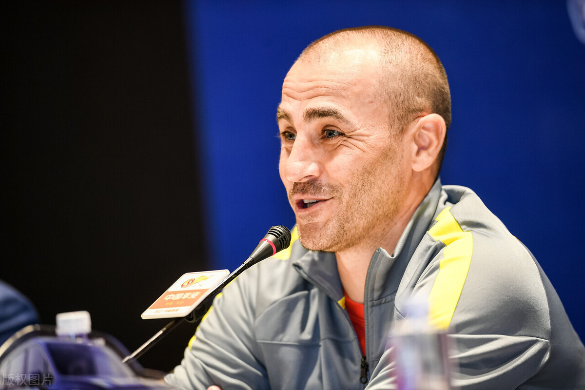 卡帅回击塔利斯卡归化,穆里奇对卡帅的评价